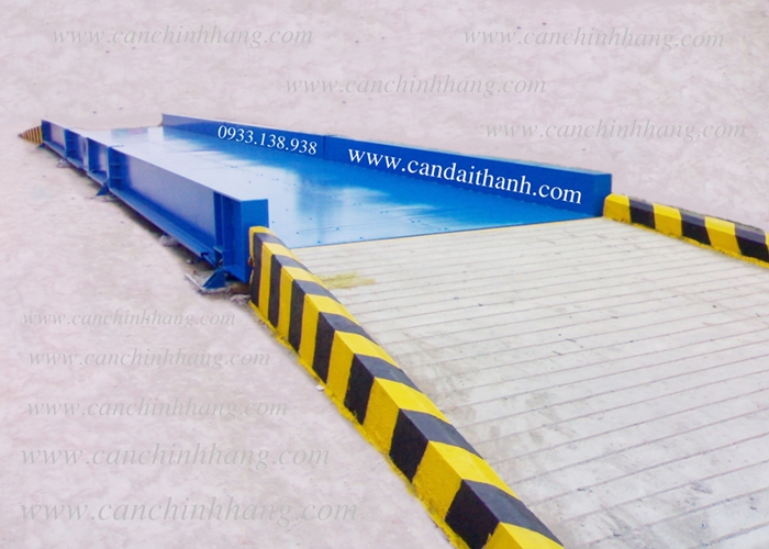Cân phân tích PA 214 Ohaus